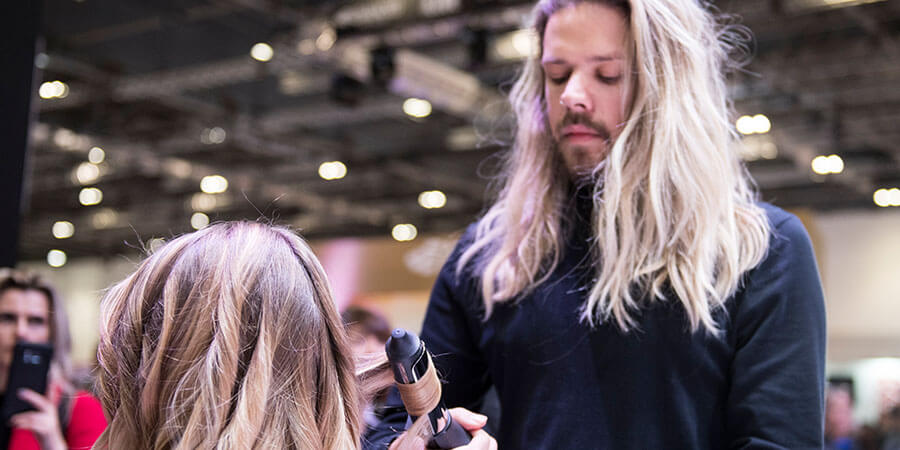 #HowIMadeIt: Celebrity Hair Stylist Dom Seeley | Salon Services #HowIMadeIt: Celebrity Hair Stylist Dom Seeley | Salon Services